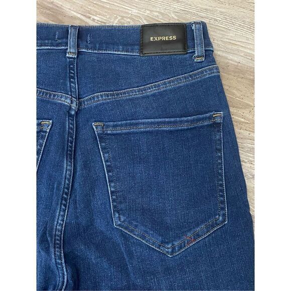 Express Jeans Super High Rise Straight Cropped Button Fly Women’s Sz 4R - Picture 6 of 8